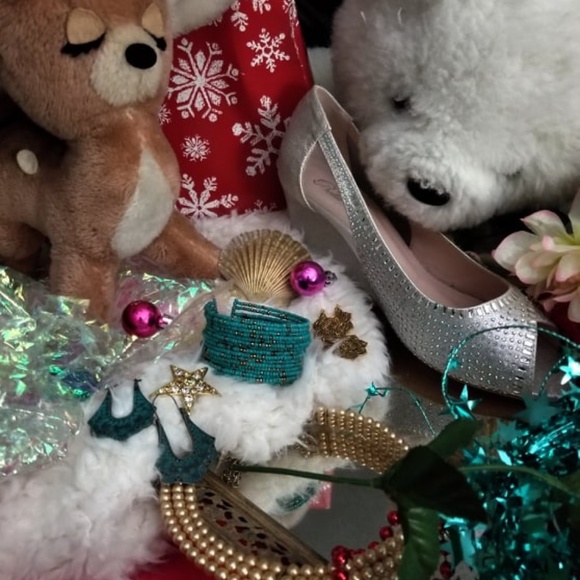 BOHO PATINA Teal and Silver EARRINGS ~ metal flair - Picture 7 of 8